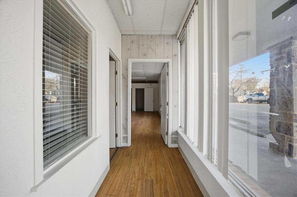 Taylor W J Add # I - Commercial Sale