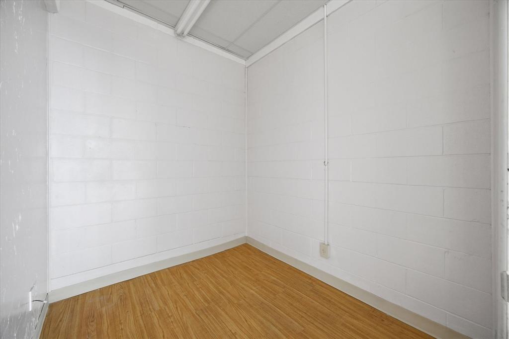 Taylor W J Add # I - Commercial Sale