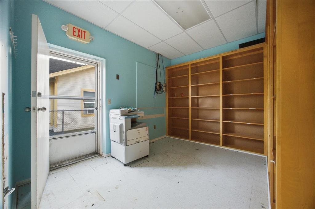 Taylor W J Add # I - Commercial Sale