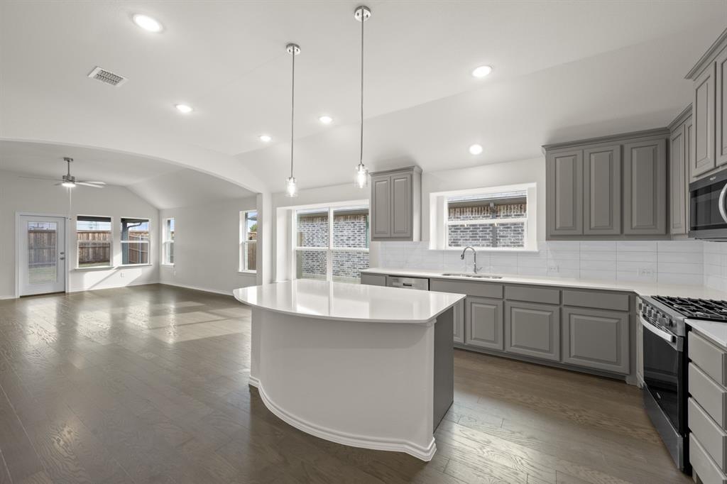 Chisholm Hills - Residential