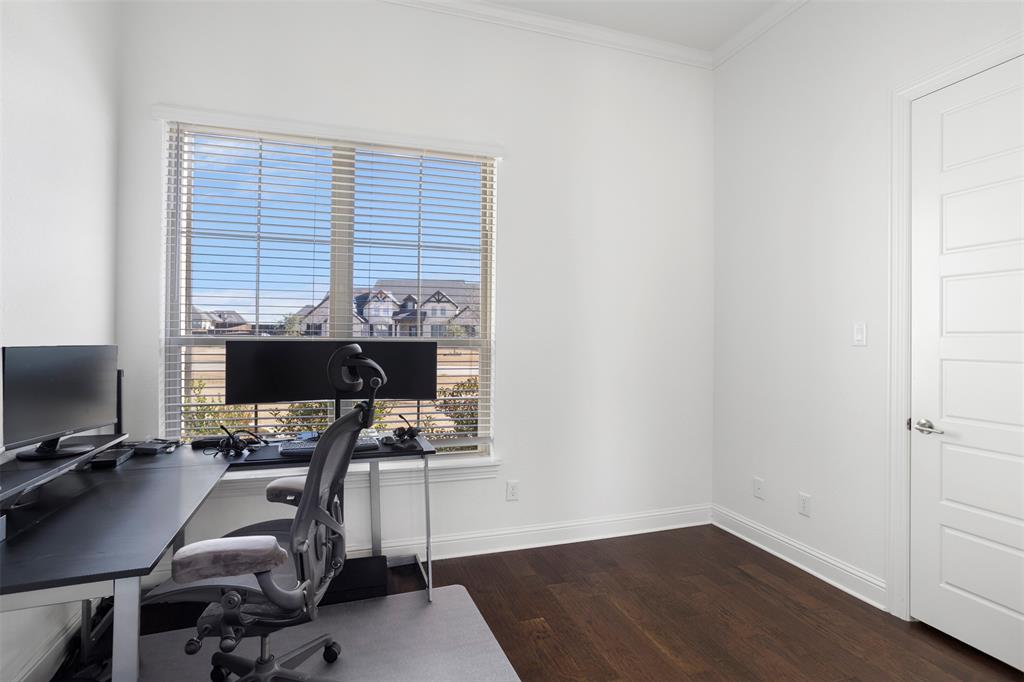 Horseshoe Mdws - Residential