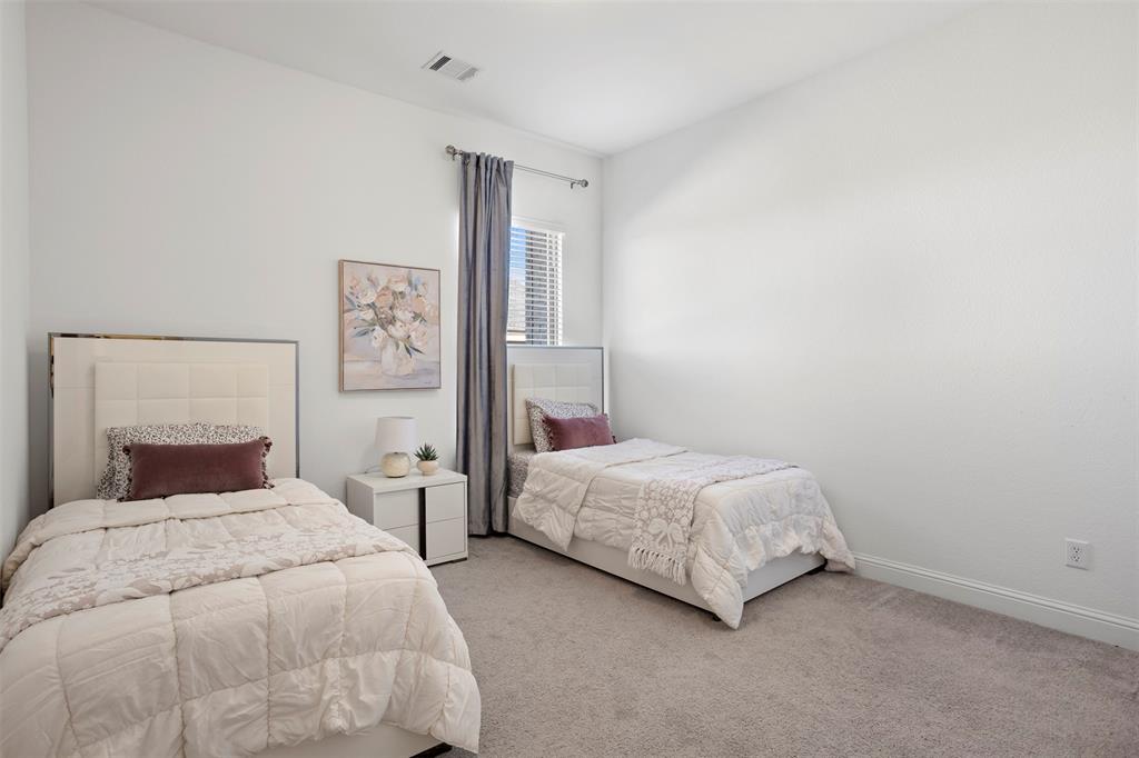 Horseshoe Mdws - Residential