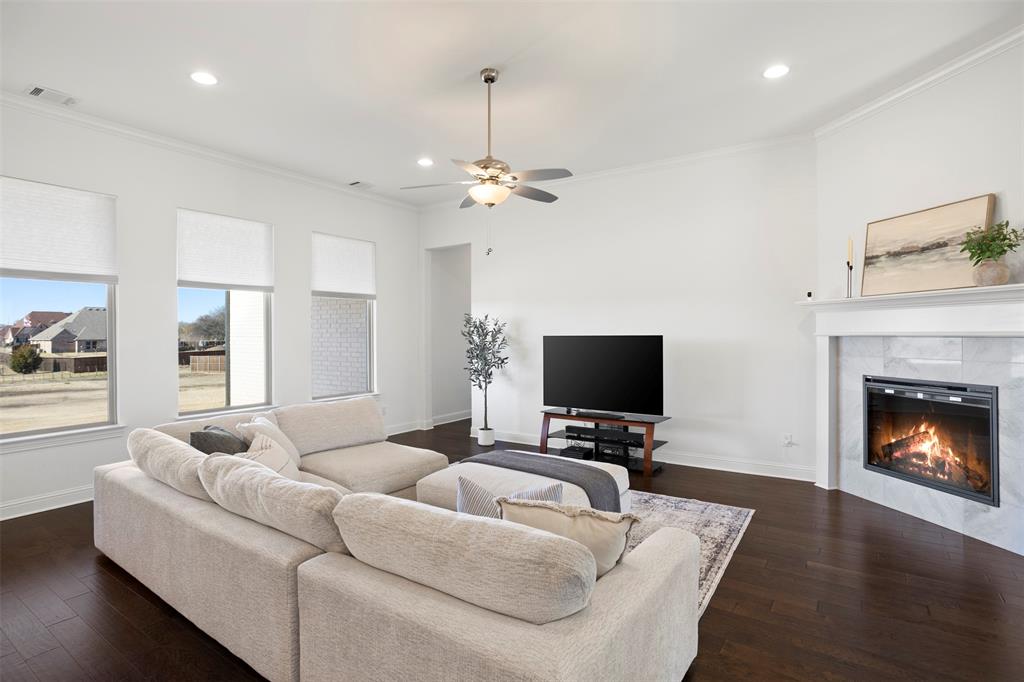 Horseshoe Mdws - Residential