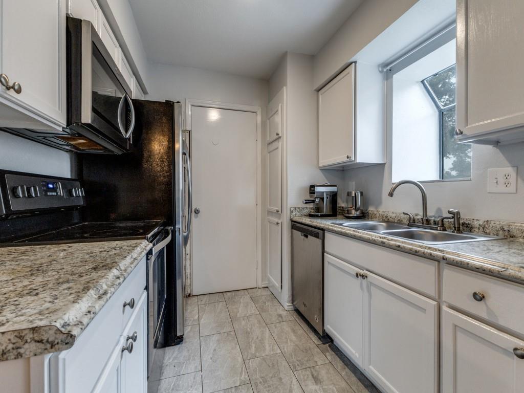 Faulkner Point 05-Lake Point Condo - Residential