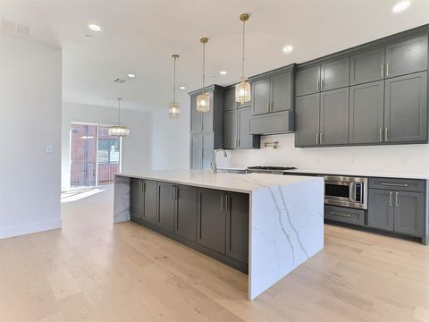 408 Vista Buena Trail Fort Worth TX 76111