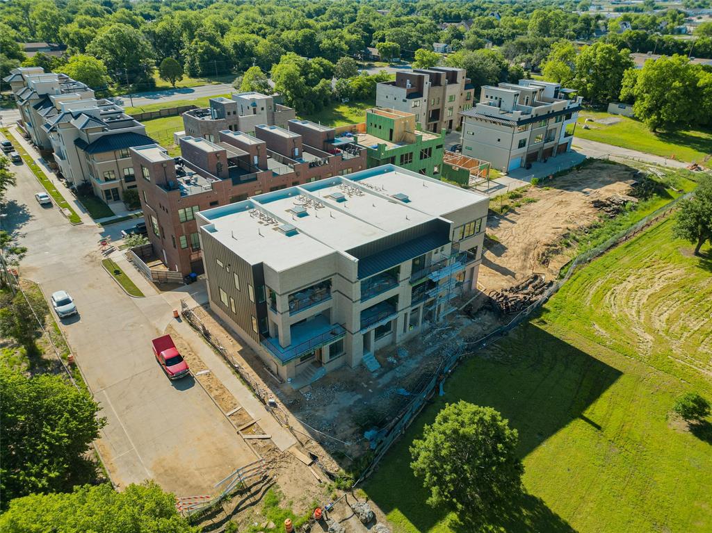 408 Vista Buena Trail