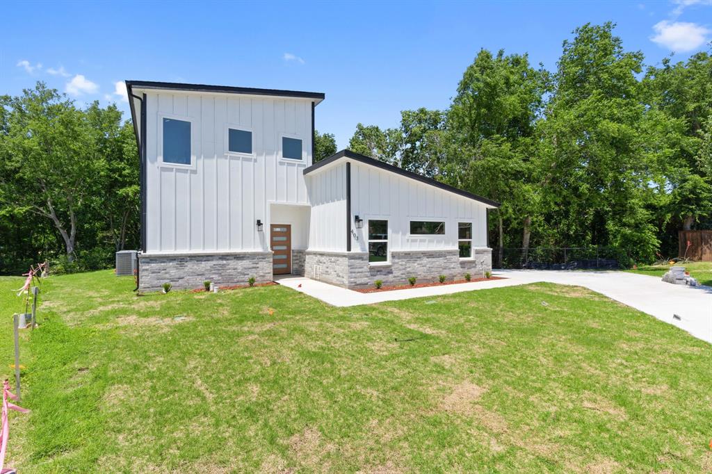 403 Tealridge Court