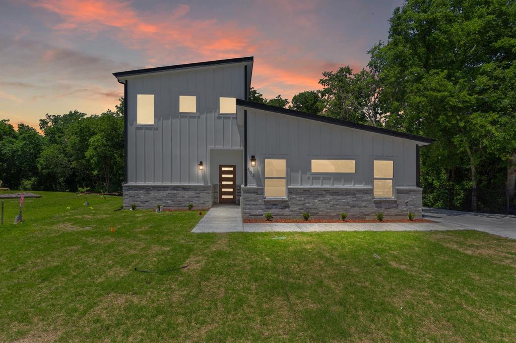 403 Tealridge Court