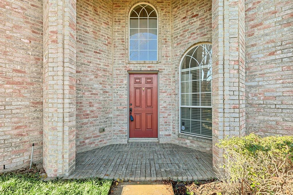 7929 Stapleton Drive