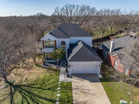 A home in Lake Dallas