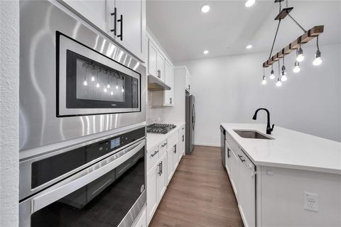 Tiny photo for 9916 Hennings Street, Irving, TX 75063 (MLS # 21200829)