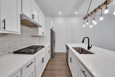 Tiny photo for 9916 Hennings Street, Irving, TX 75063 (MLS # 21200829)