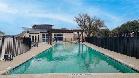 Tiny photo for 9916 Hennings Street, Irving, TX 75063 (MLS # 21200829)