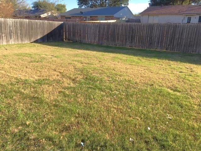 COLONY 8 - Residential Lease