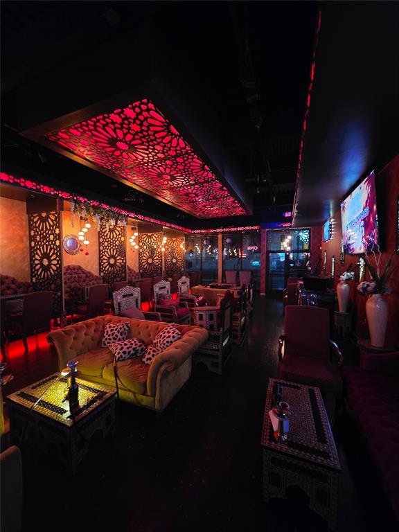 Chestnut Commons Add - Commercial Sale