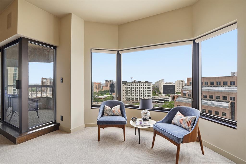 Latour Condo - Residential