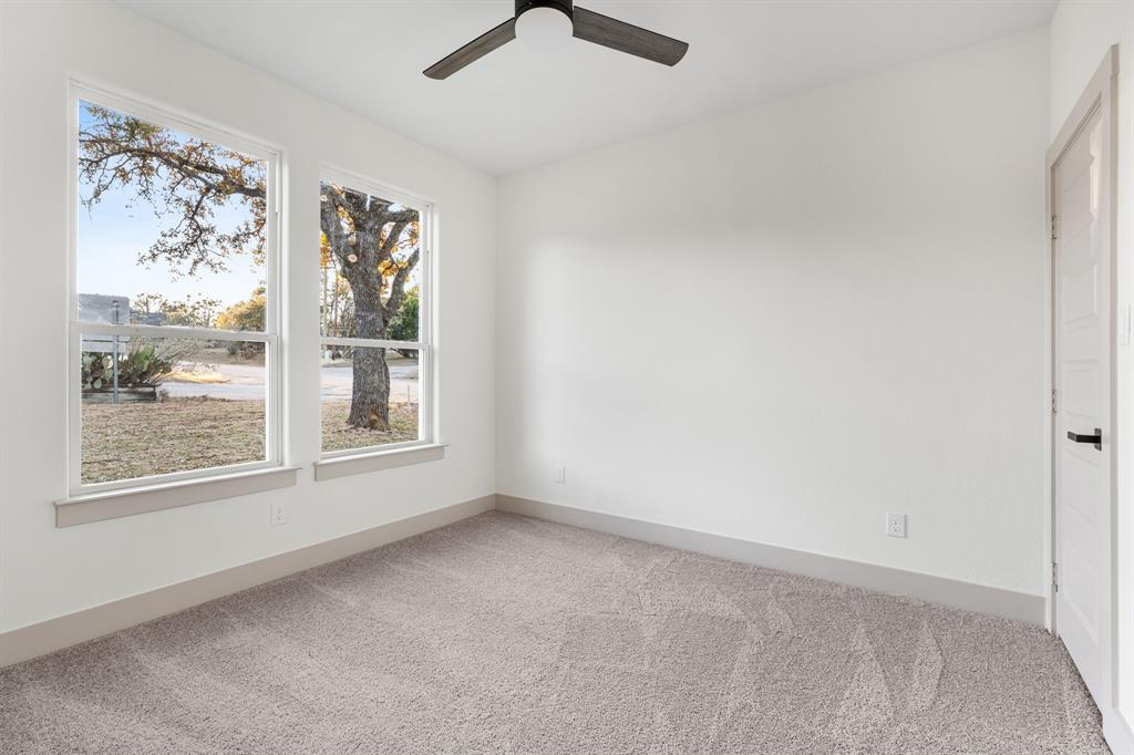 LAKESIDE HILLS - Residential