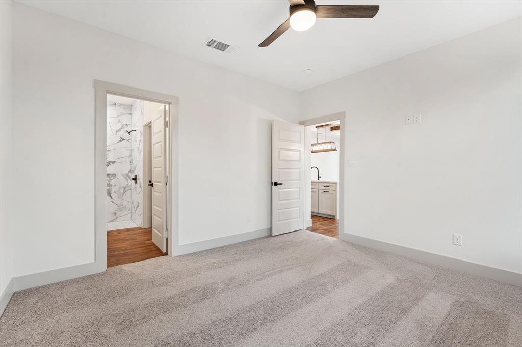 LAKESIDE HILLS - Residential