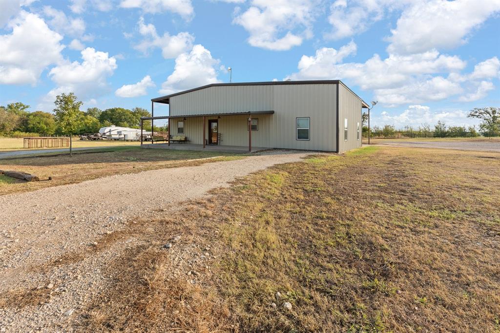 685 County Road 1102