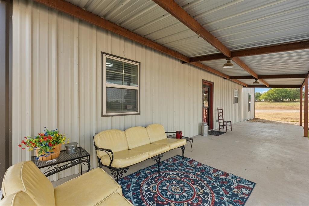 685 County Road 1102