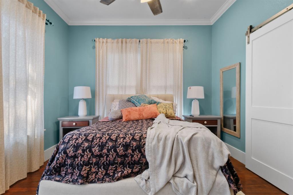 WINNETKA HEIGHTS - Residential