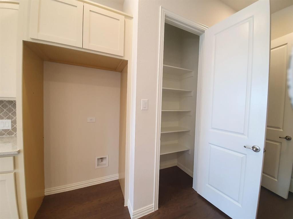 University Place Add Ph 1 - Residential Lease