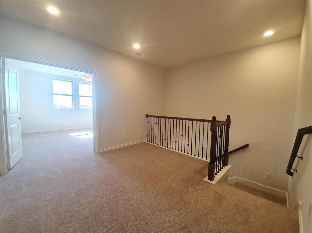 University Place Add Ph 1 - Residential Lease