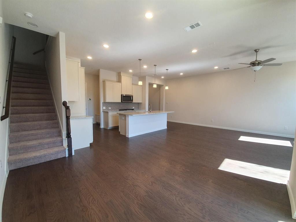 University Place Add Ph 1 - Residential Lease