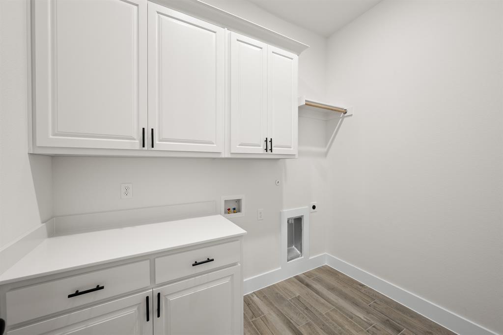 Green Prairie Country Estates - Residential