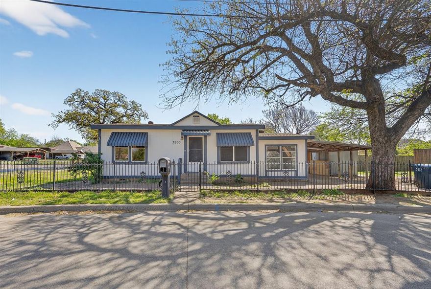 Beautifully remodeled and full of opportunity, this expansive Fort Worth property has the rare advantage of an additional adjoining lot—offering incredible potential for expansion, new construction, or a long-term investment. The thoughtfully updated 3-bedroom, 1-bath residence spans approximately 1,093 square feet and showcases a refreshed interior that blends comfort with modern appeal. Updates include; fresh paint, countertops, and exterior paint.

Nestled in the well-established Riverside neighborhood with convenient access to 121, Downtown Fort Worth, shopping, and dining, the location offers both accessibility and everyday convenience.