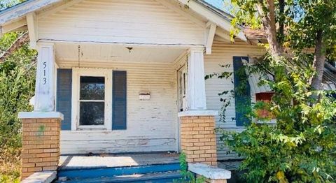 513 7th Street Brownwood TX 76801