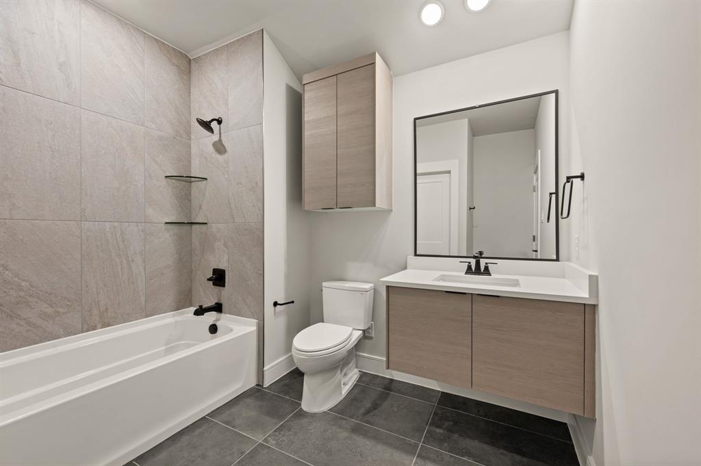 Linkside Las Colinas - Residential