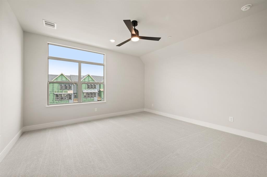 Linkside Las Colinas - Residential