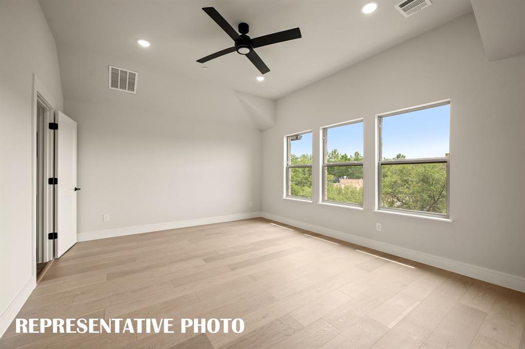 Linkside Las Colinas - Residential