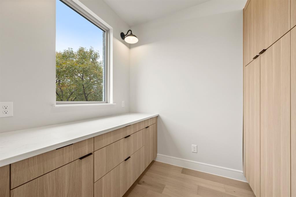 Linkside Las Colinas - Residential