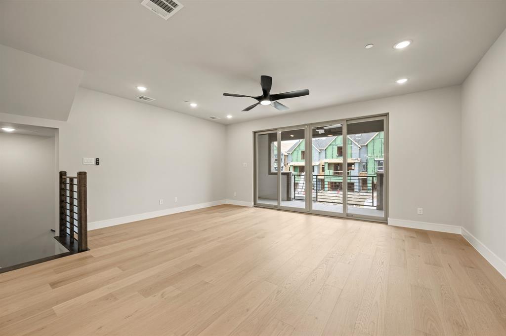 Linkside Las Colinas - Residential