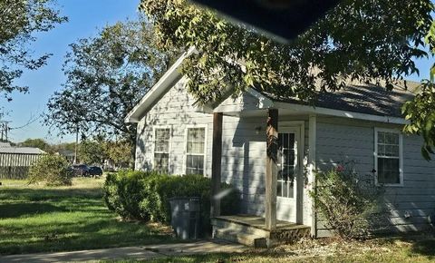 400 S College Street Itasca TX 76055