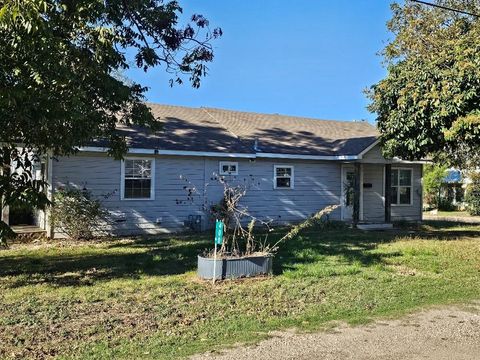 A home in Itasca