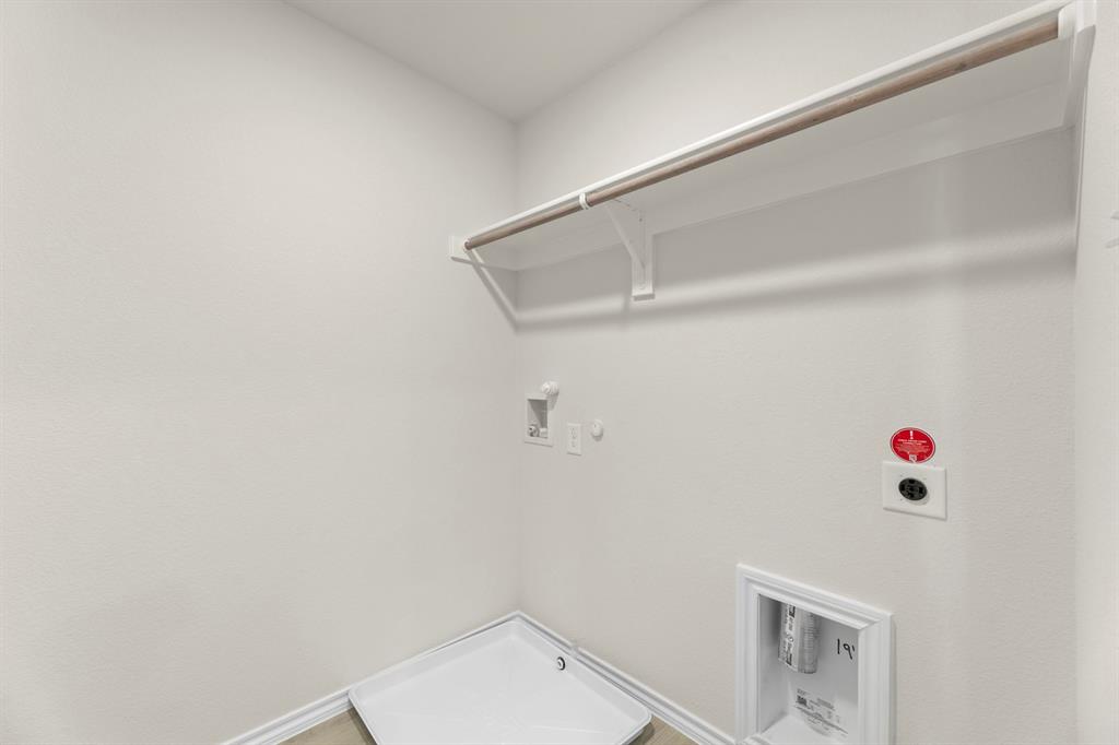 Creekshaw - Residential