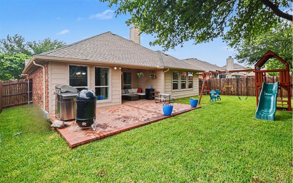 3929 La Tierra Linda Trail