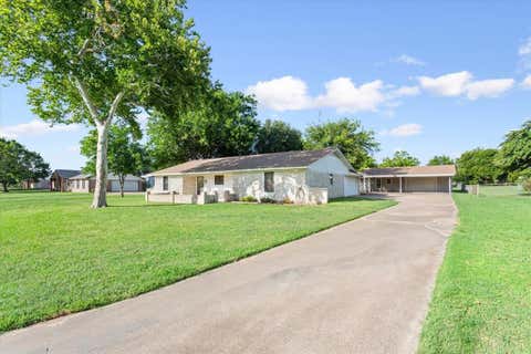 Photo of 108 Towne West Drive, Lorena, TX 76655 (MLS # 21334990)