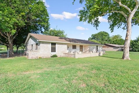 Tiny photo for 108 Towne West Drive, Lorena, TX 76655 (MLS # 21334990)