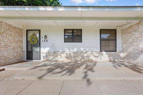Tiny photo for 108 Towne West Drive, Lorena, TX 76655 (MLS # 21334990)