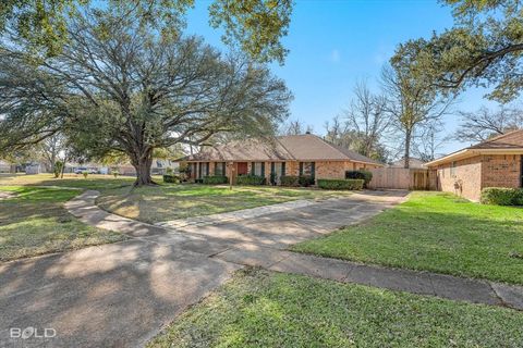 429 Kenshire Court Shreveport LA 71115