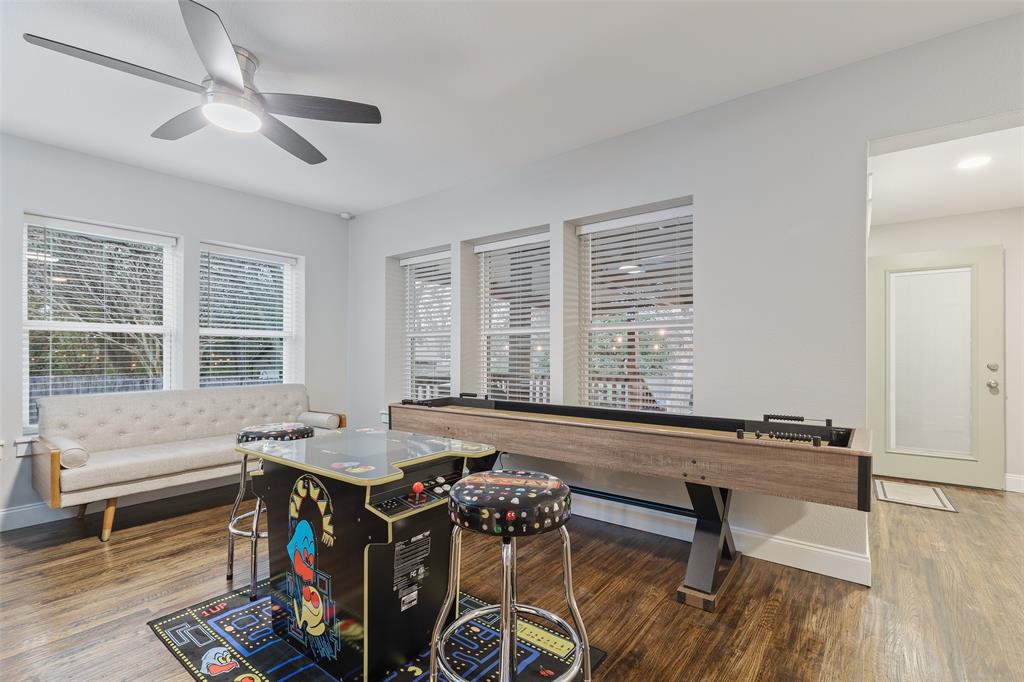 Elmwood Sub 2 - Residential Lease