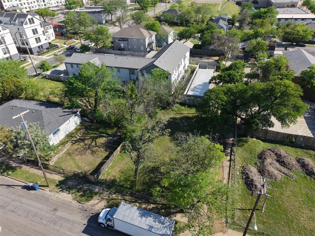 Oak Cliff Original - Land