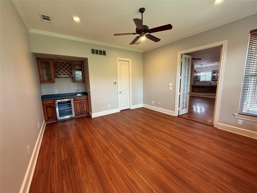 Willow Bend West IV - Residential Lease