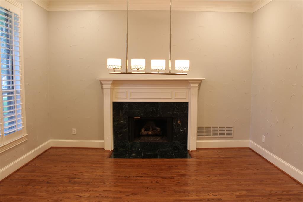 Willow Bend West IV - Residential Lease