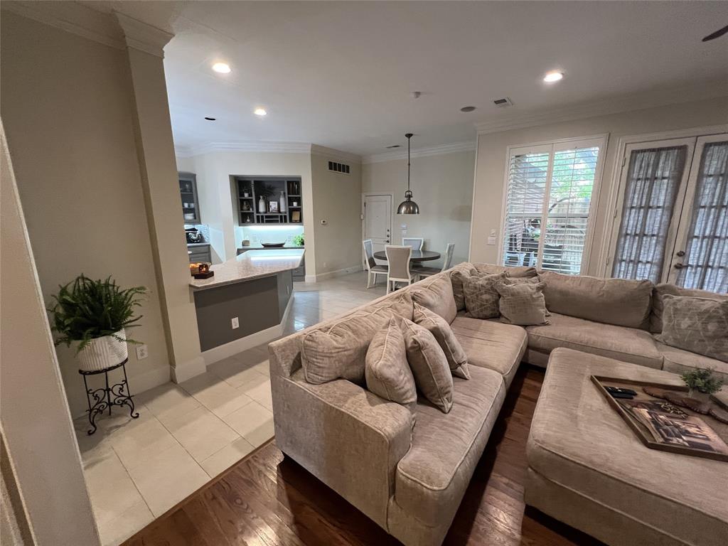 Willow Bend West IV - Residential Lease