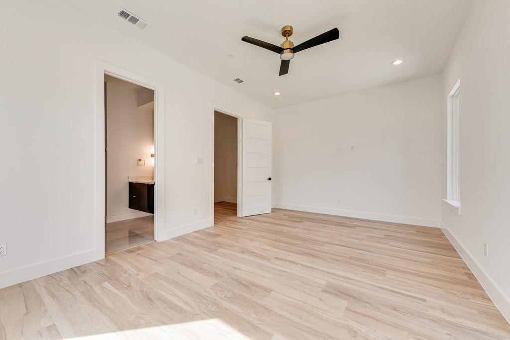 Z E COOMBS WEST END - Residential Income